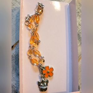 New in box "Aunt" peach beaded bracelet by Russ